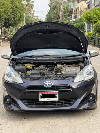 Toyota aqua G Puch start model 2015 reg 2018 own powerful engine