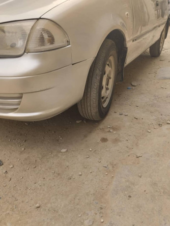 Suzuki cultus 2002 vxl