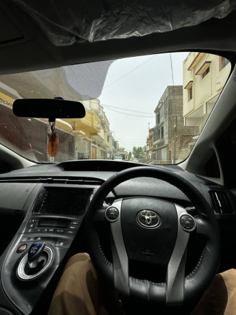 TOYOTA PRIUS HYBRID 1.8