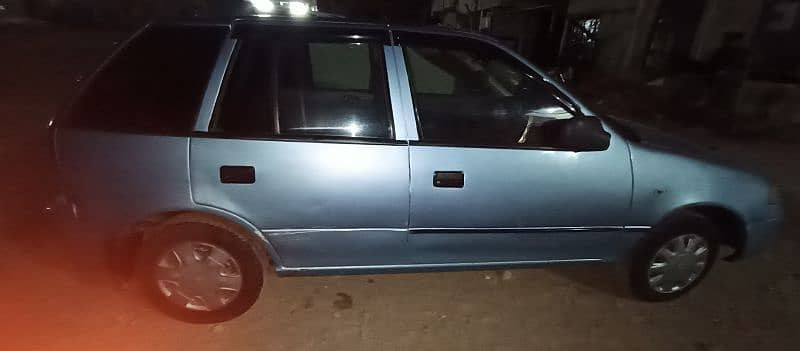 Suzuki Cultus 2000