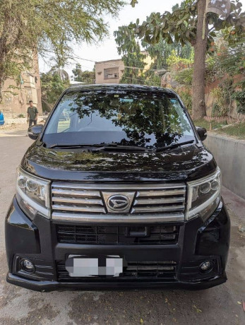 Daihatsu Move 2016/17 registerd APNA INGEN Location KARACHI