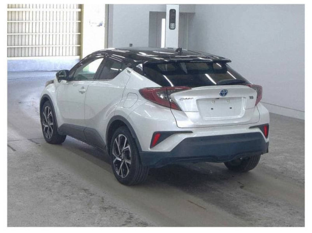TOYOTTA CHR G LED
