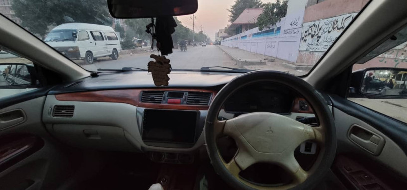 Mitsubishi Lancer GLX 1.3 2005