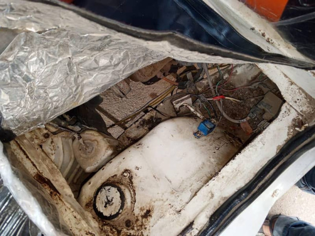 Suzuki bolan expensive room decorated tubeles tyres engine body good