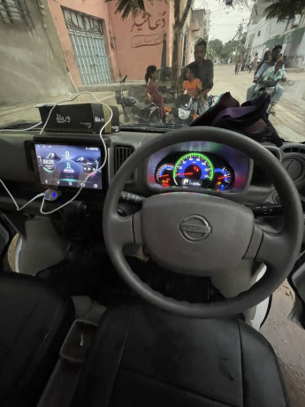 Nissan clipper gx package