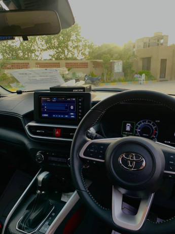 Toyota Raiz 2020 model Z package