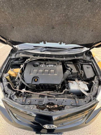 Toyota Corolla GLI 2011