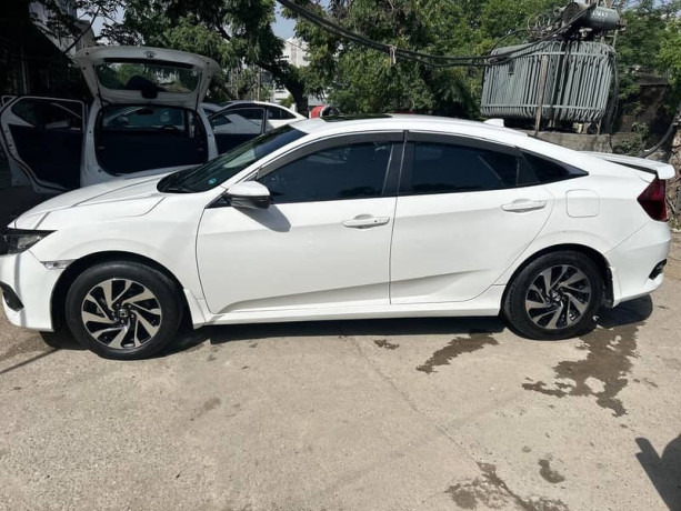 Honda Civic VTi Oriel Prosmatec 1.8 2019