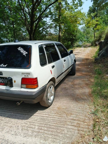 Suzuki Khyber 1989