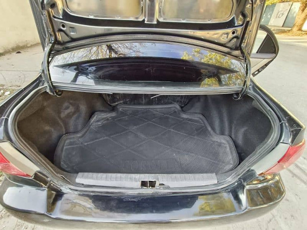 Toyota Corolla XLI 2007 in lush condition