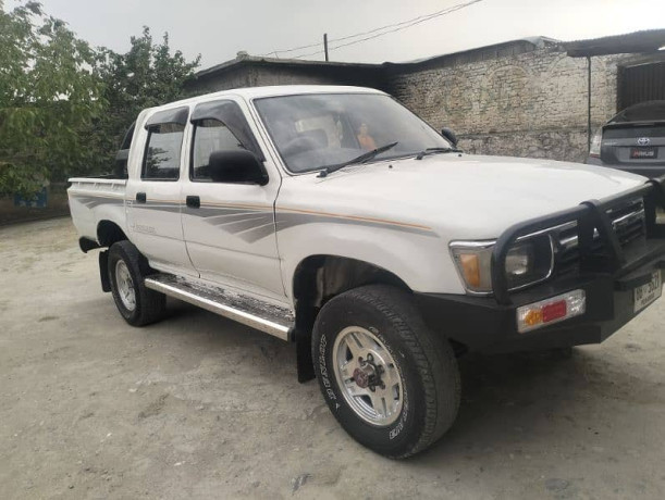 Toyota Hilux 1995