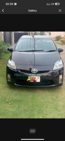 Toyota Prius 2011