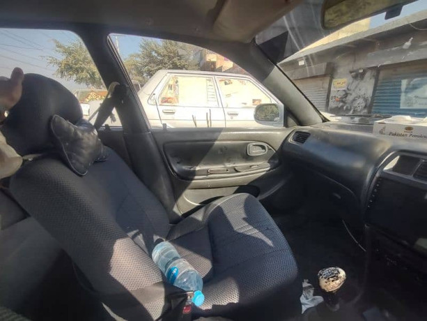 Toyota Corolla XE 2000