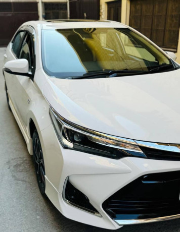 Toyota altis 1.6 special edition