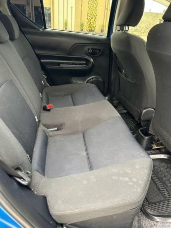 Toyota aqua G LED soft leather 2015