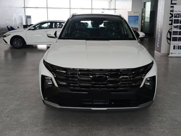 Hyundai Tucson FWD 2025