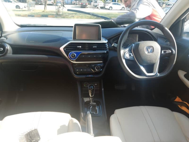 Changan Alsvin Lumiere