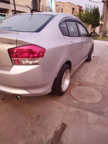 Honda city 1.3 menual car