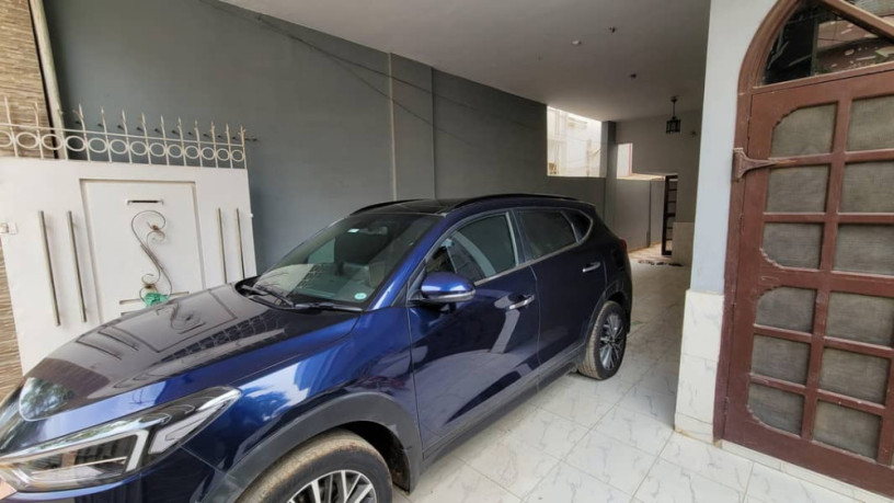 Hyundai Tucson altimate Awd to of the line fully original kia Sportage