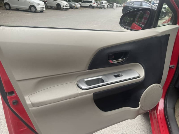 Toyota Aqua 2012,Toyota,Aqua,2012