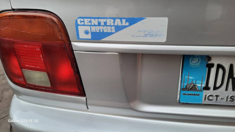 Suzuki Baleno JXR 2003