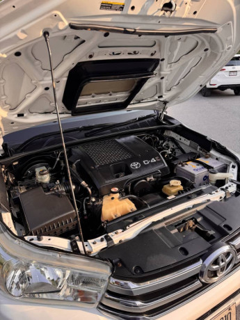 Toyota revo G for sale