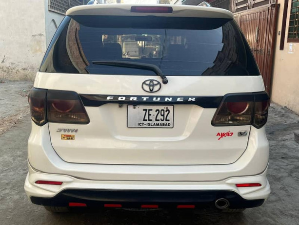 Toyota Fortuner 2.7 VVTi 2013