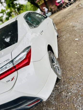 Toyota corolla altis SE