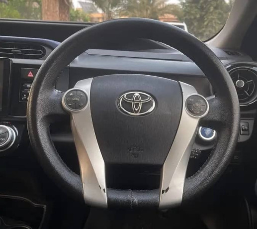 Toyota Aqua 2016, Fuel efficient car
