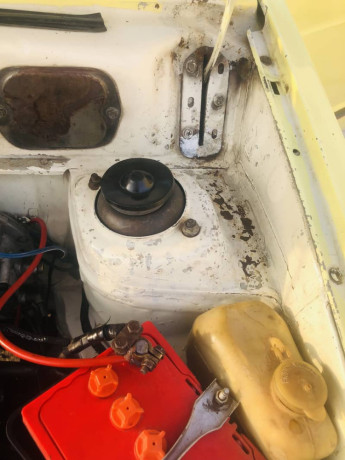 Susuki mehran yellow cab lahore registered 2005 model