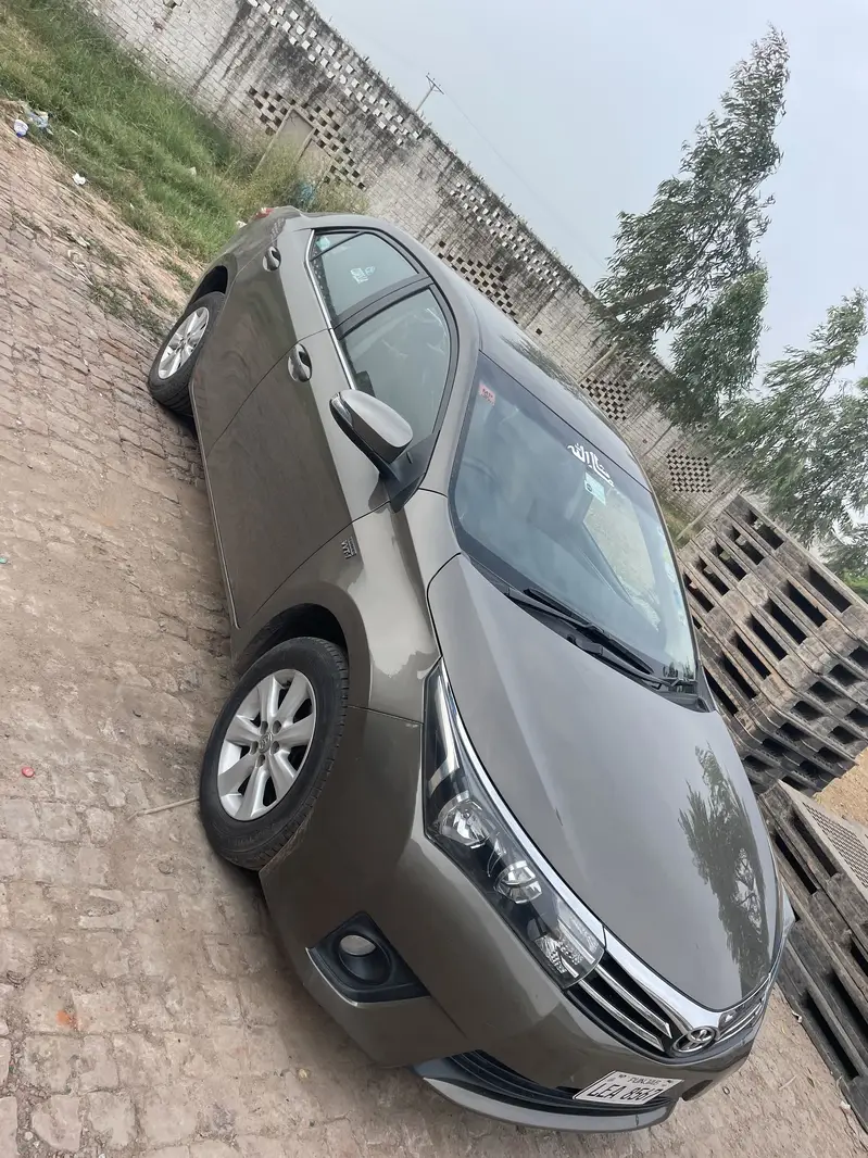 Toyota Altis Grande 2015