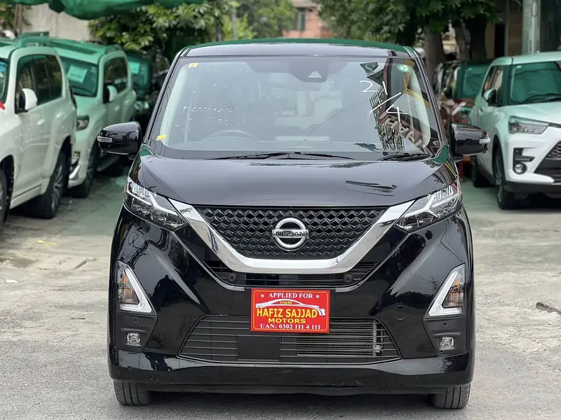 Nissan Dayz Highway Star 2023