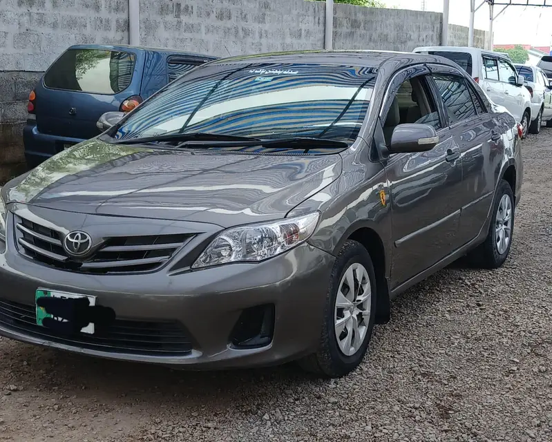 Toyota Corolla GLI 2013