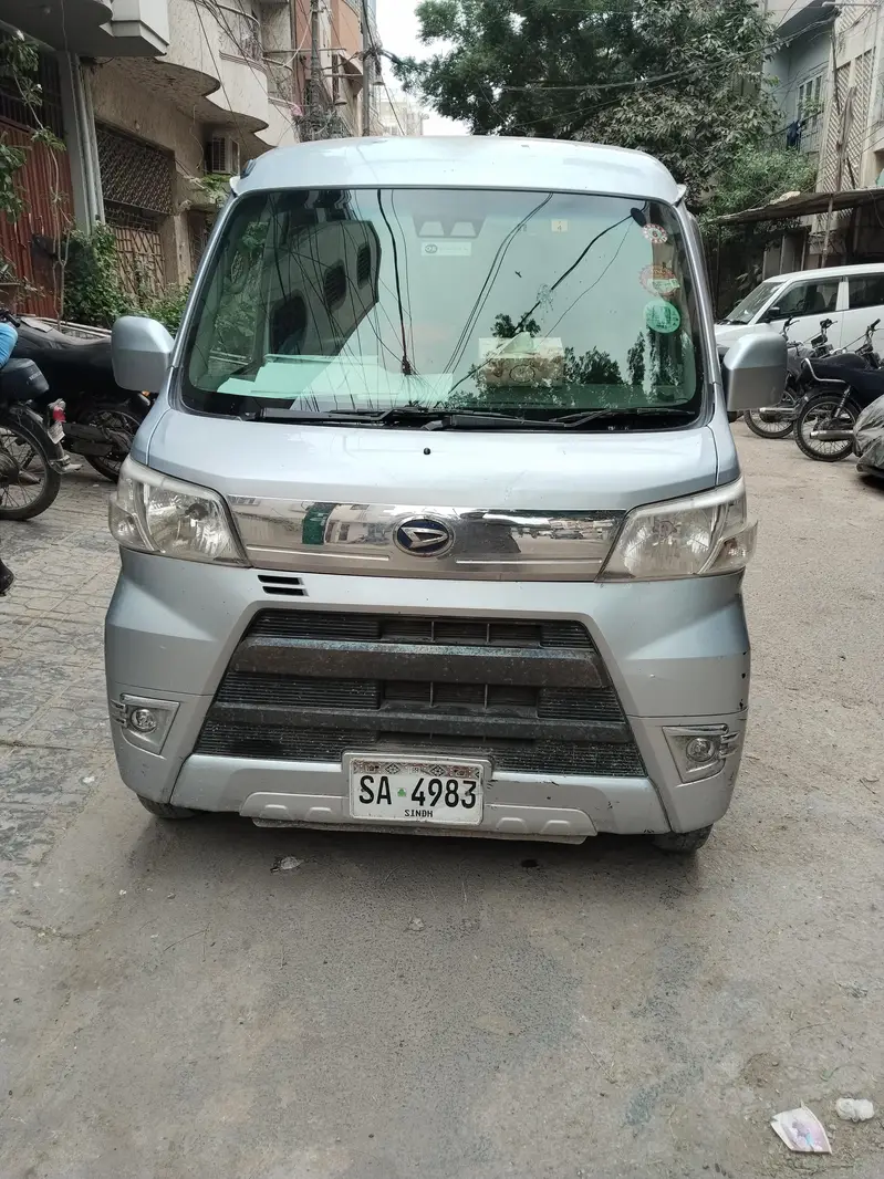 Daihatsu Hijet 2019