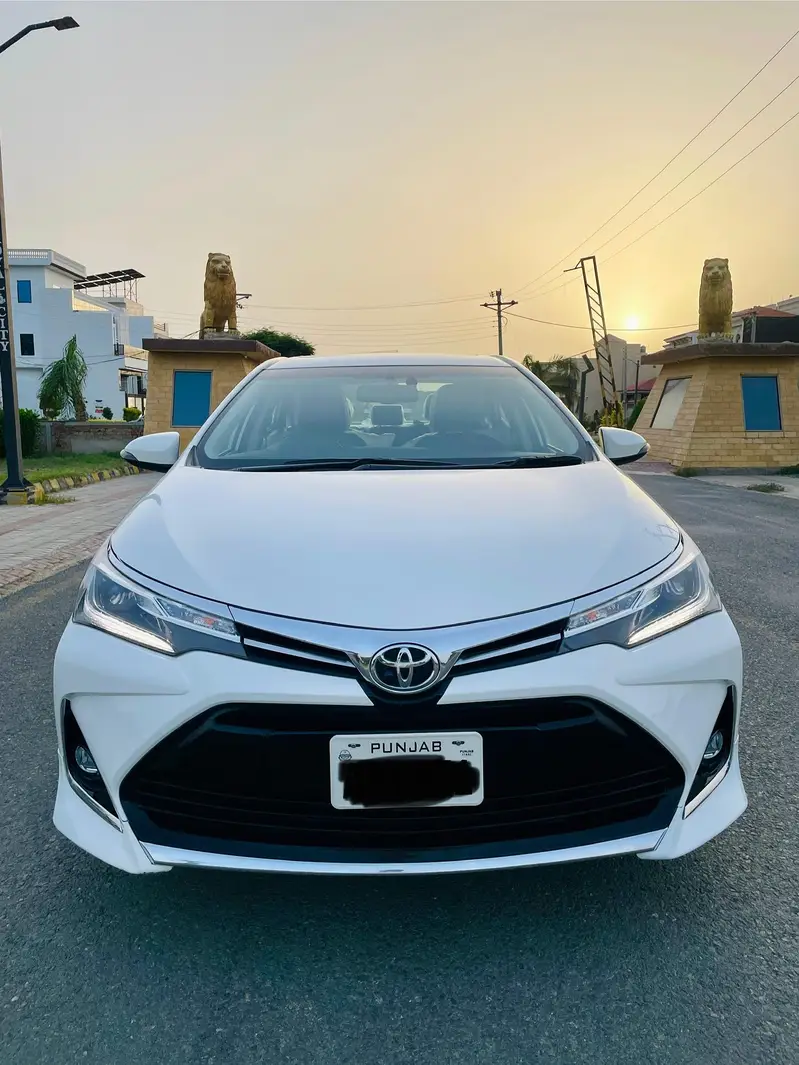 Toyota Altis Grande 2023