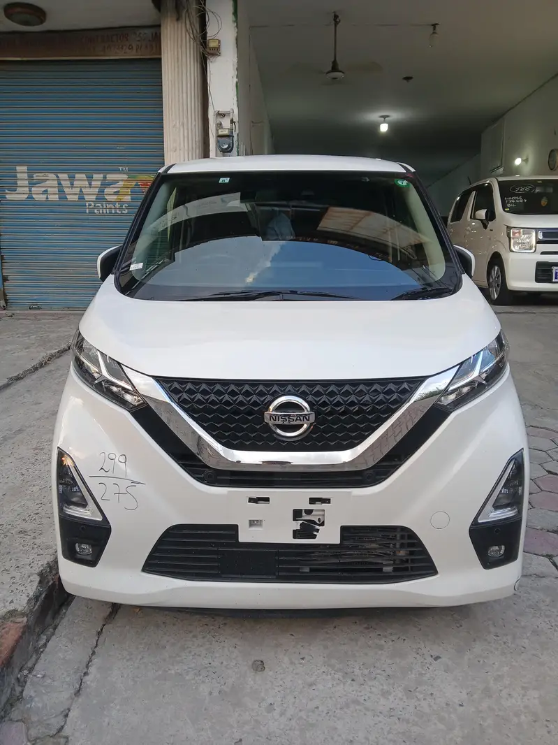 Nissan Dayz Highway Star 2022
