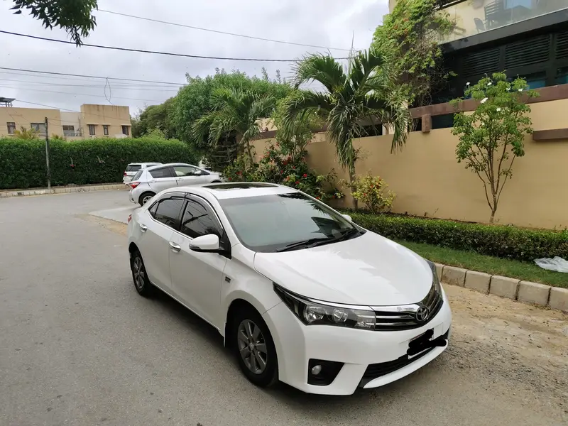 Toyota Altis Grande 2016