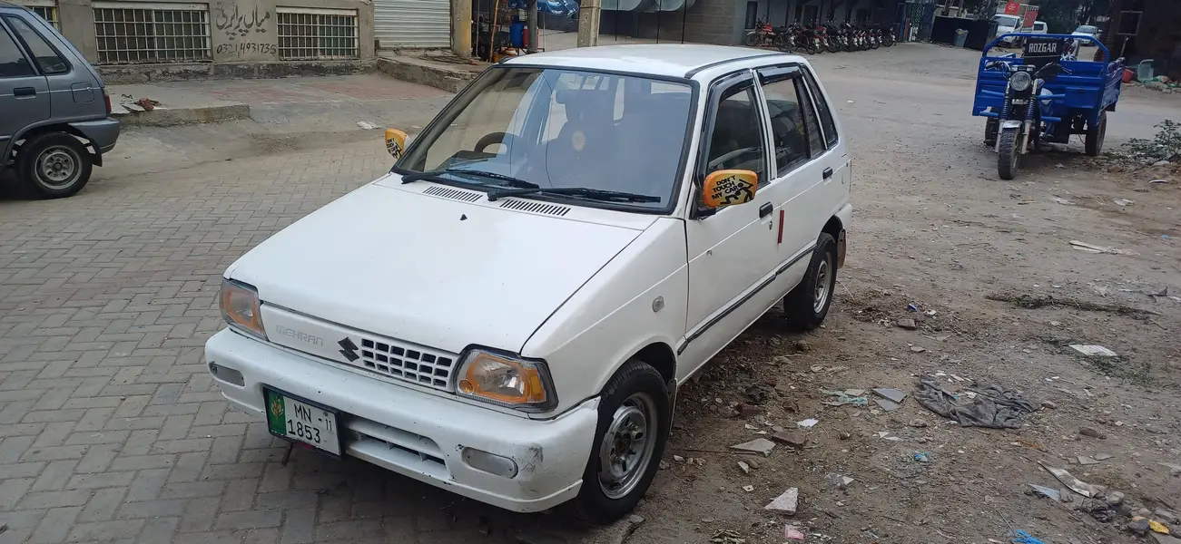Suzuki Mehran VXR 2011