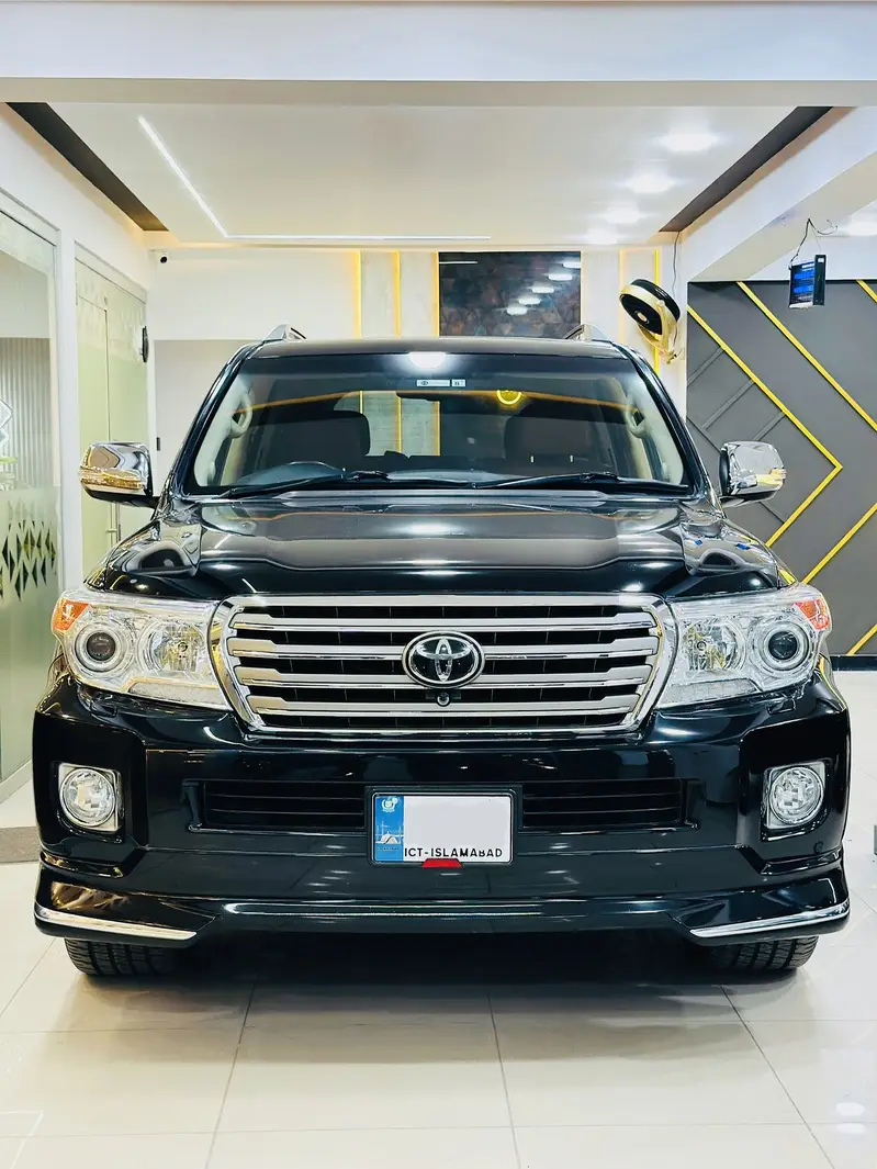 Toyota Land Cruiser 2015