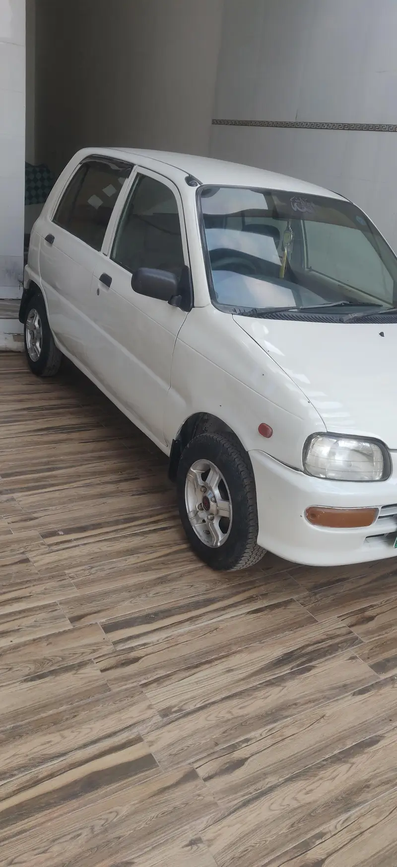 Daihatsu Cuore 2005