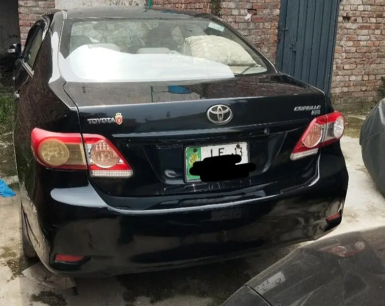 Toyota Corolla GLI 2013