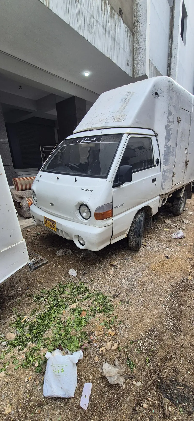 Hyundai Shehzore 2006