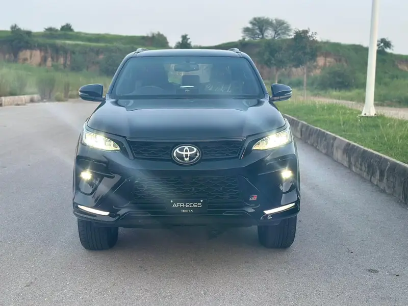Toyota Fortuner 2025