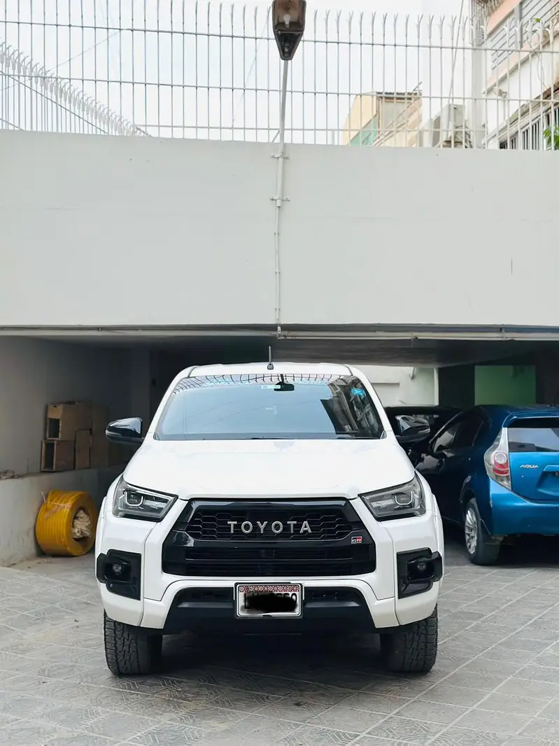 Toyota Hilux 2024