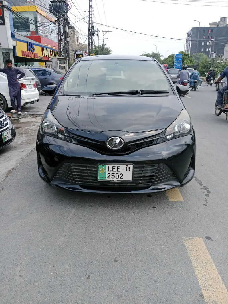 Toyota Vitz 2014