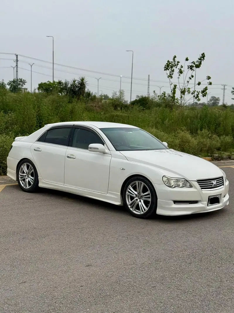 Toyota Mark X 2005