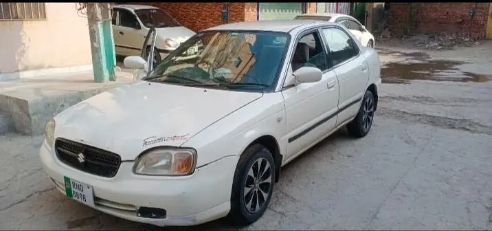 Suzuki Baleno 2005