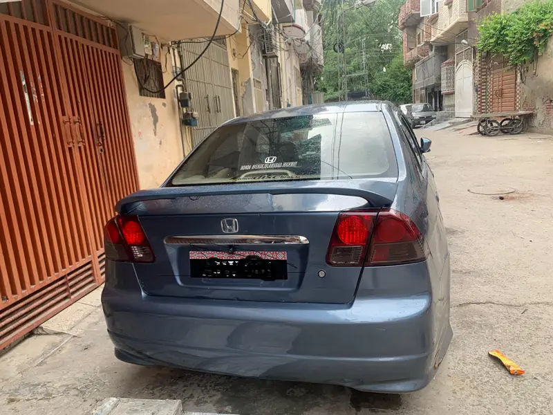 Honda Civic EXi 2005
