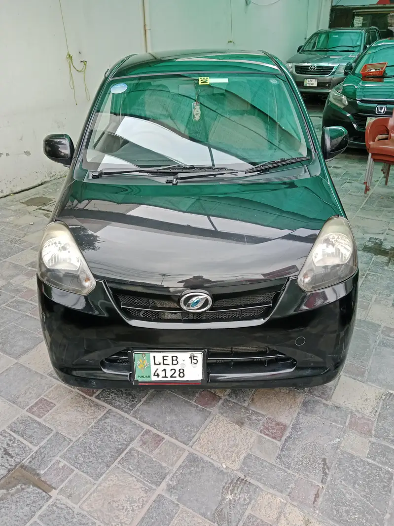 Daihatsu Mira 2013