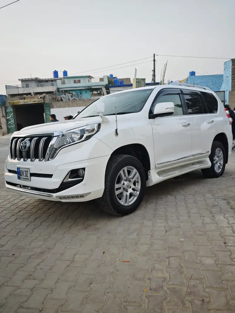 Toyota Prado 2012